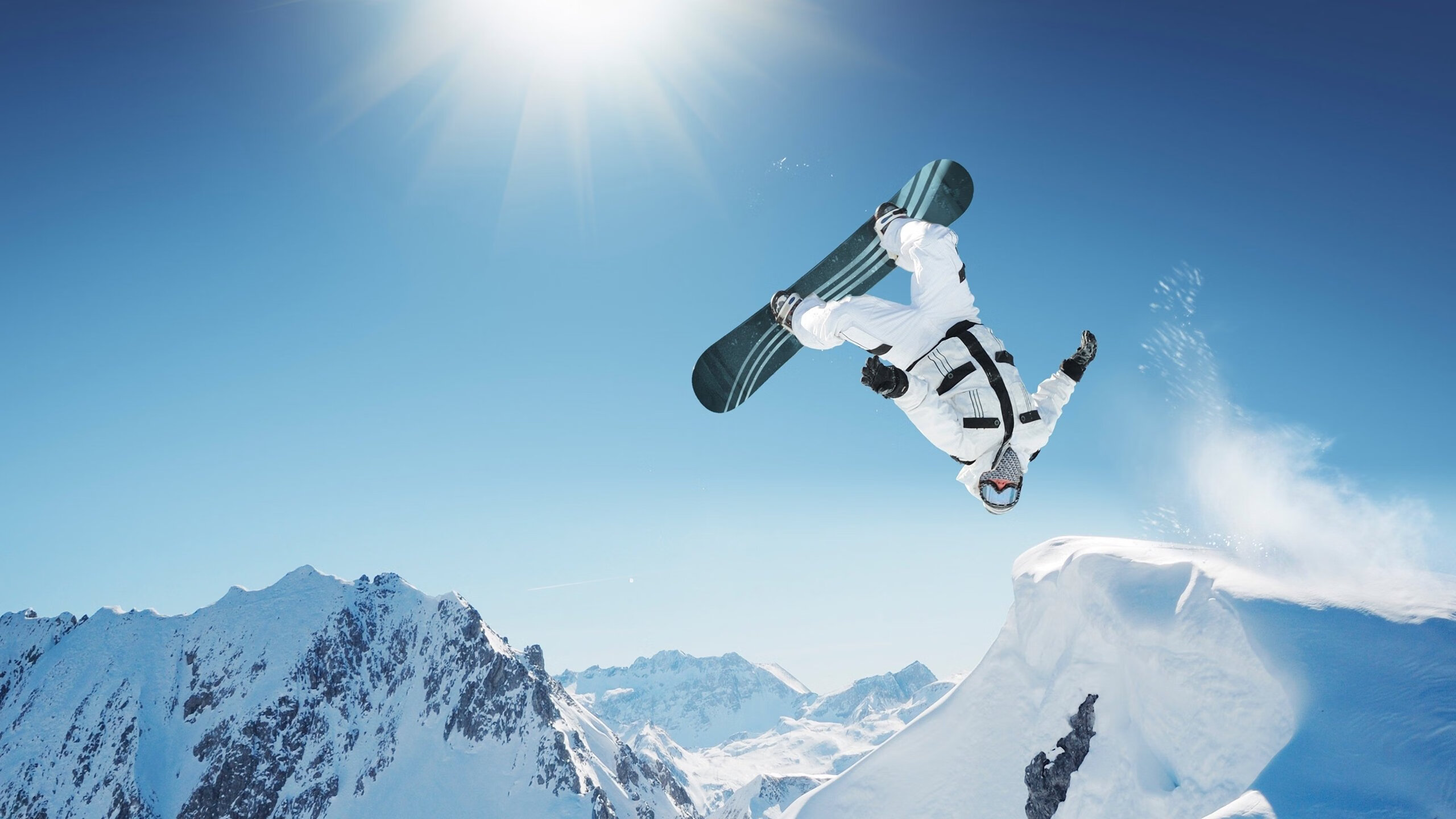 国际大学生户外挑战赛 高山露营与越野跑结合